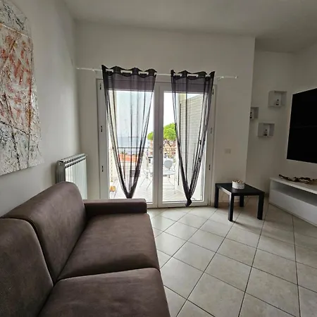 Casa Odescalchi * Civitavecchia